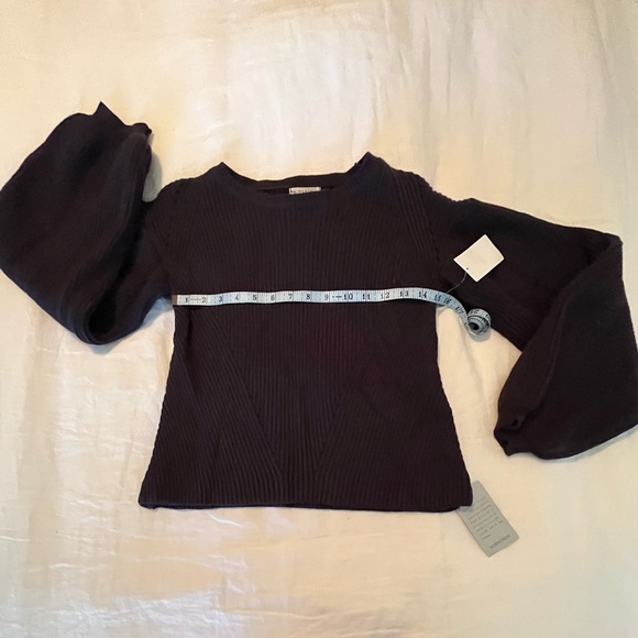 Maisie Peter Bishop Sleeve Sweater - Picture 8 of 8